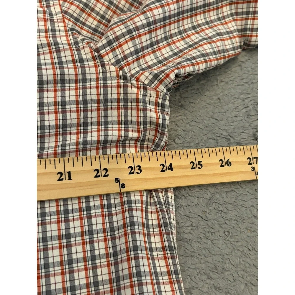 Eddie Bauer Travex Shirt Mens TL Vented Short Sleeve Button Red White Blue Plaid